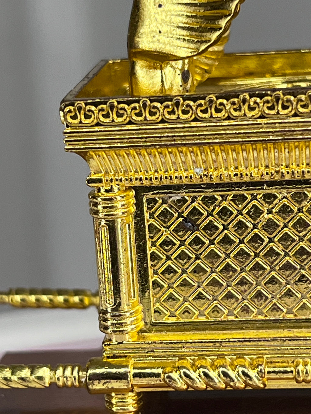 Ark of the Covenant Figurine