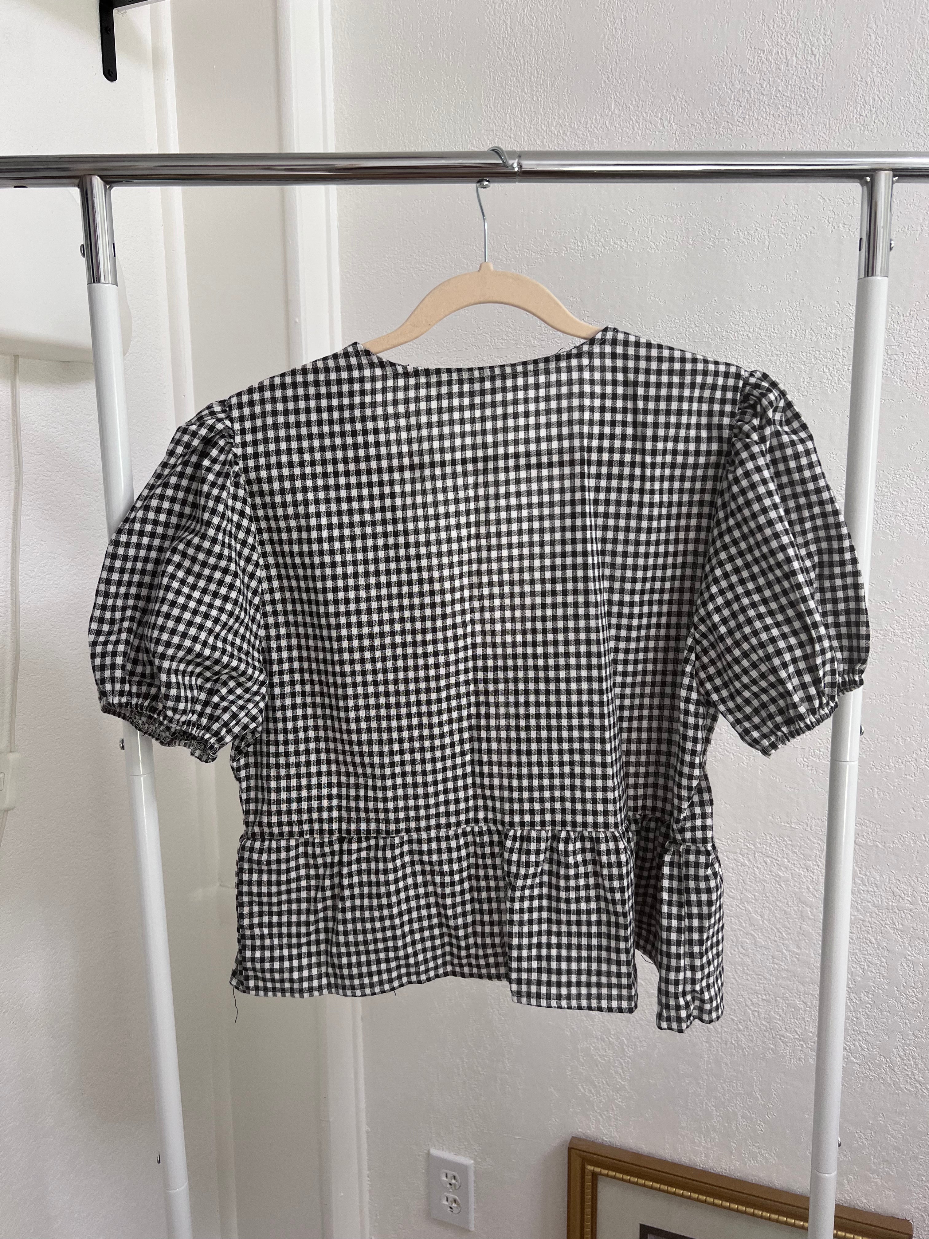 bw gingham tie-front babydoll blouse