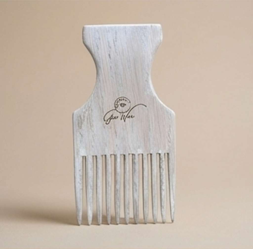 Jeronimo Encino Wood Hair Pick - Anti-Frizz, Static-Free, Ethically-Made, For All Hair Types