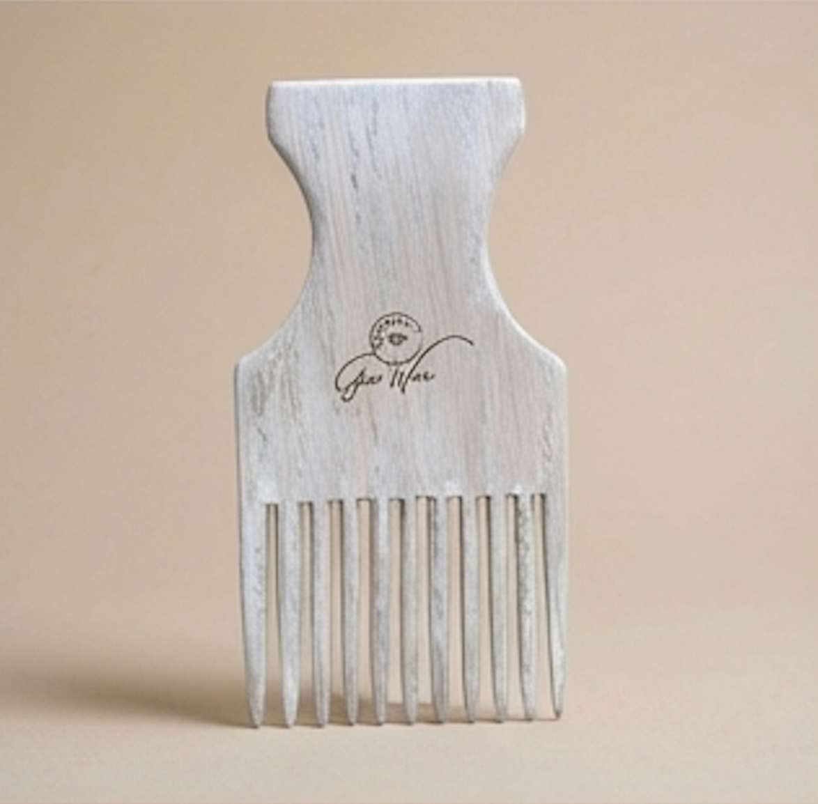 Jeronimo Encino Wood Hair Pick - Anti-Frizz, Static-Free, Ethically-Made, For All Hair Types